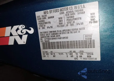 2001 Ford F-150 Lariat/Xl/Xlt z USA, uszkodzony, nr VIN 1FTRX18W01NB18930